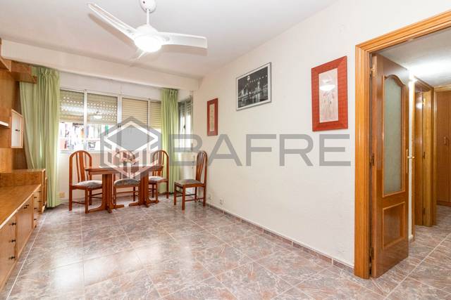 Piso en Venta en Calle Jiménez e Iglesias en Universidad