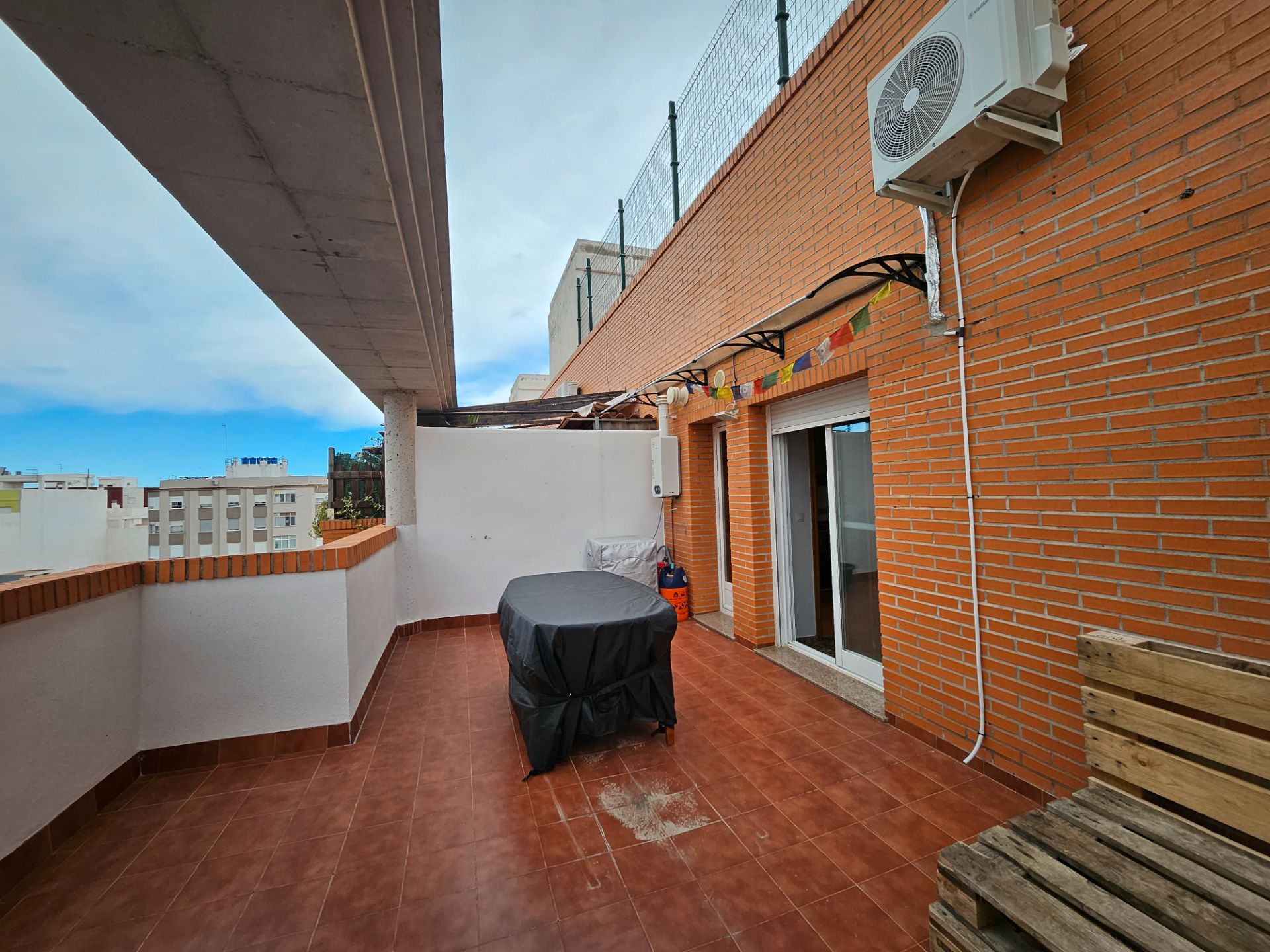 Terrace of Attic for sale in Burriana / Borriana  with Air Conditioner, Terrace and Oven