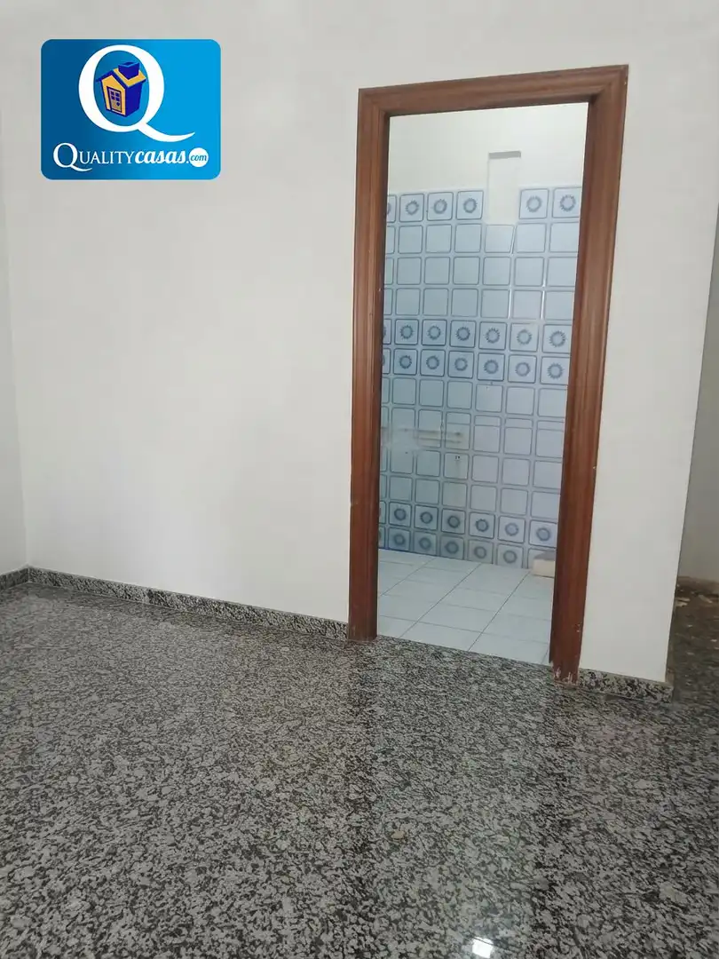 Oficina de alquiler en El Campello con Trastero