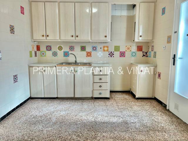 Planta baja en Venta en Cerdanyola Nord