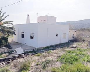 Casa o xalet en venda en Níjar amb Jardí privat, Terrassa i Moblat