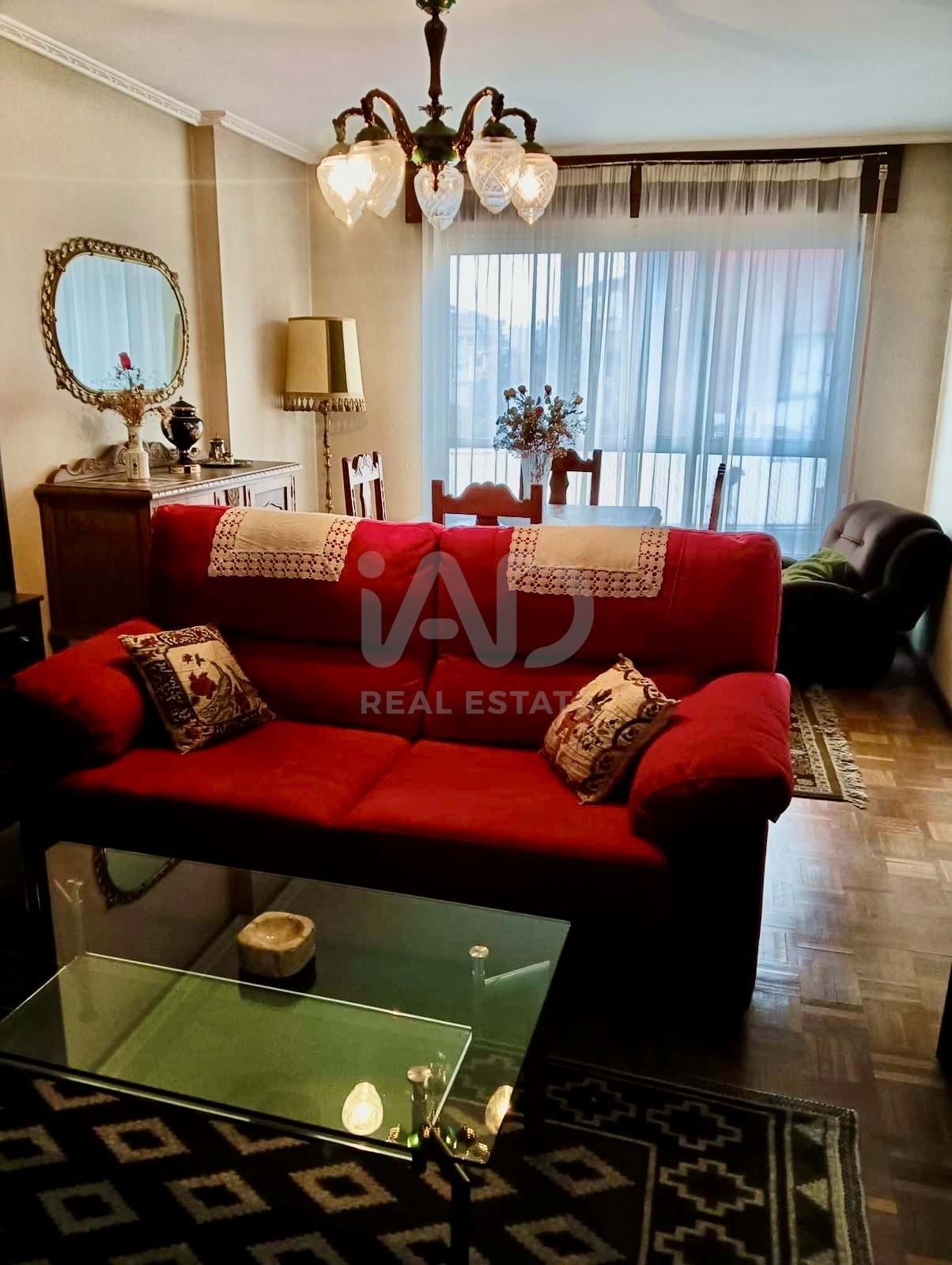 Sala de estar de Piso en venta en La Bañeza  con Calefacción