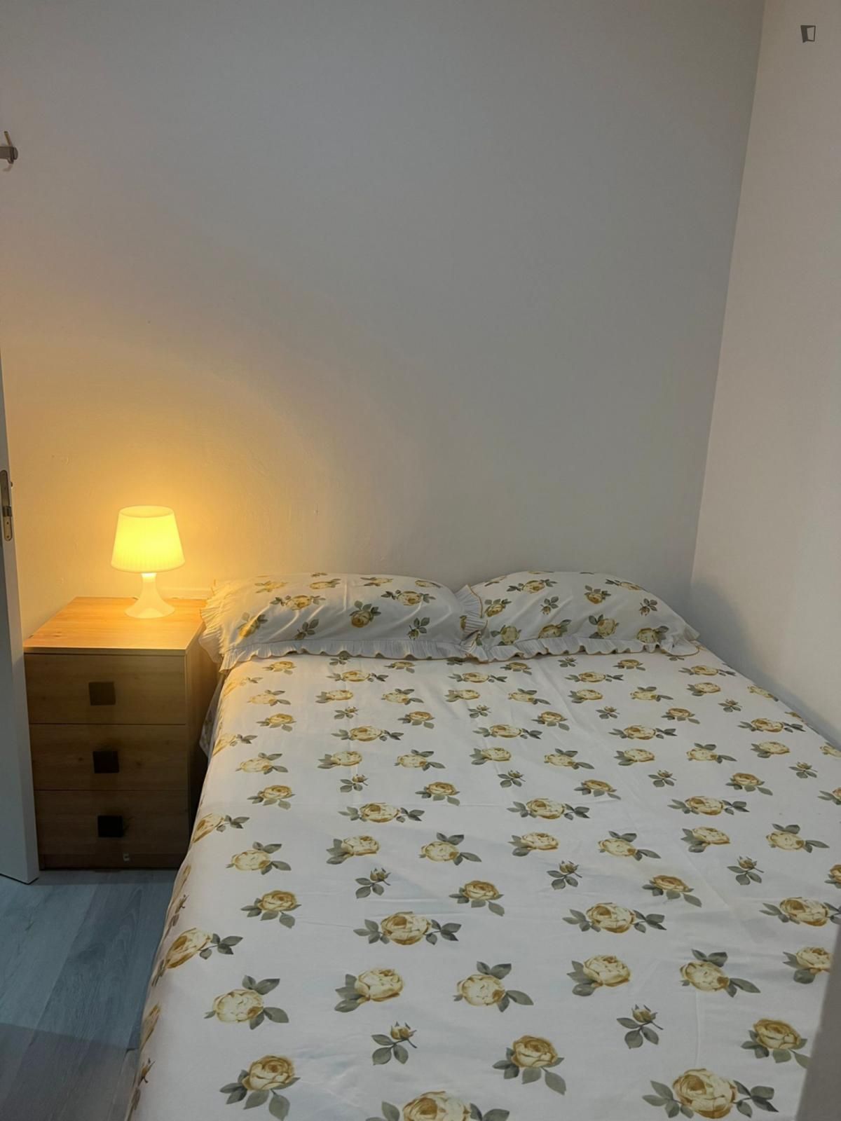 Apartment to share in Provençals del Poblenou