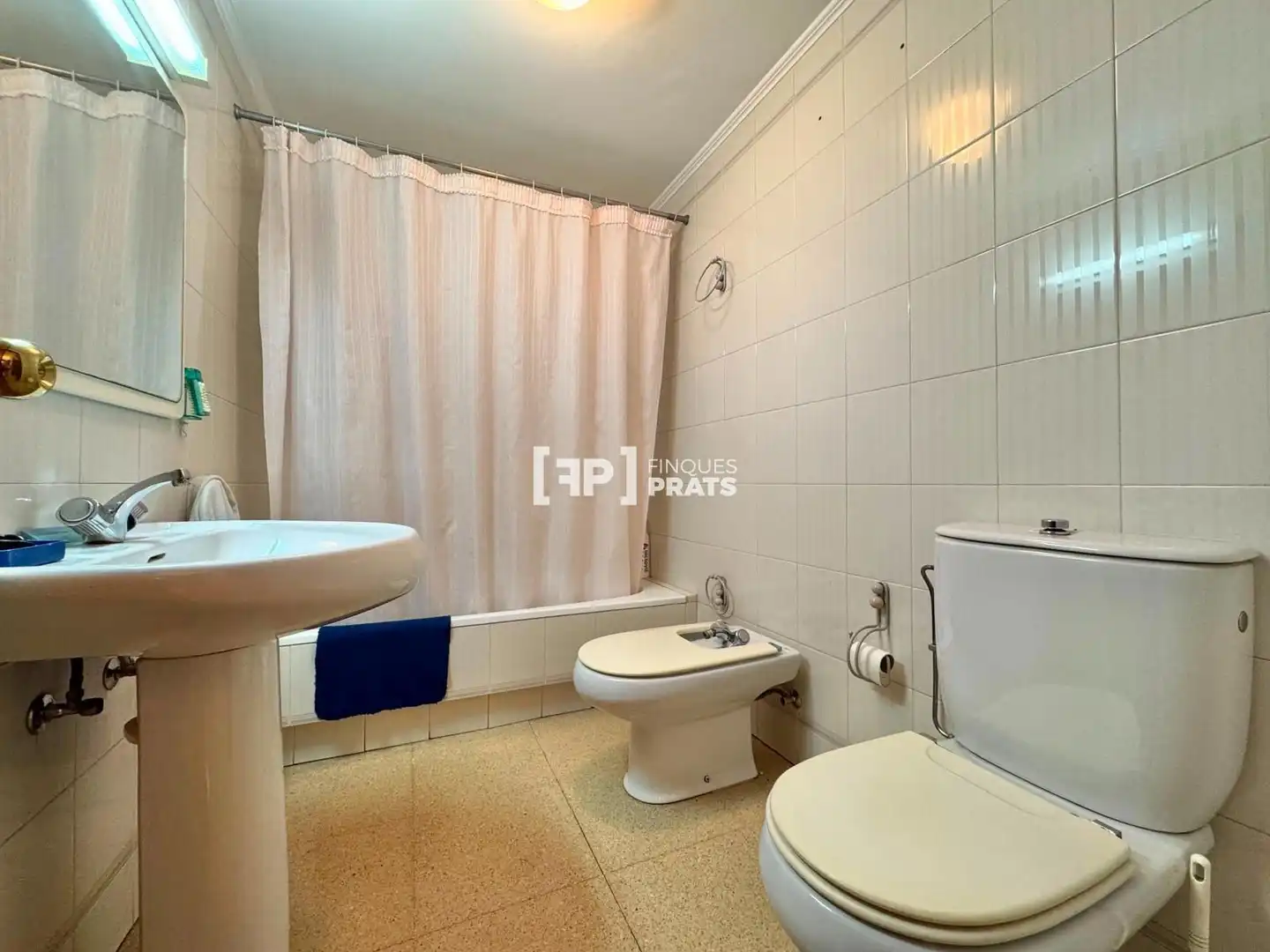 Bathroom of Houses for sale in Fraga  with Air Conditioner, Heating and Terrace