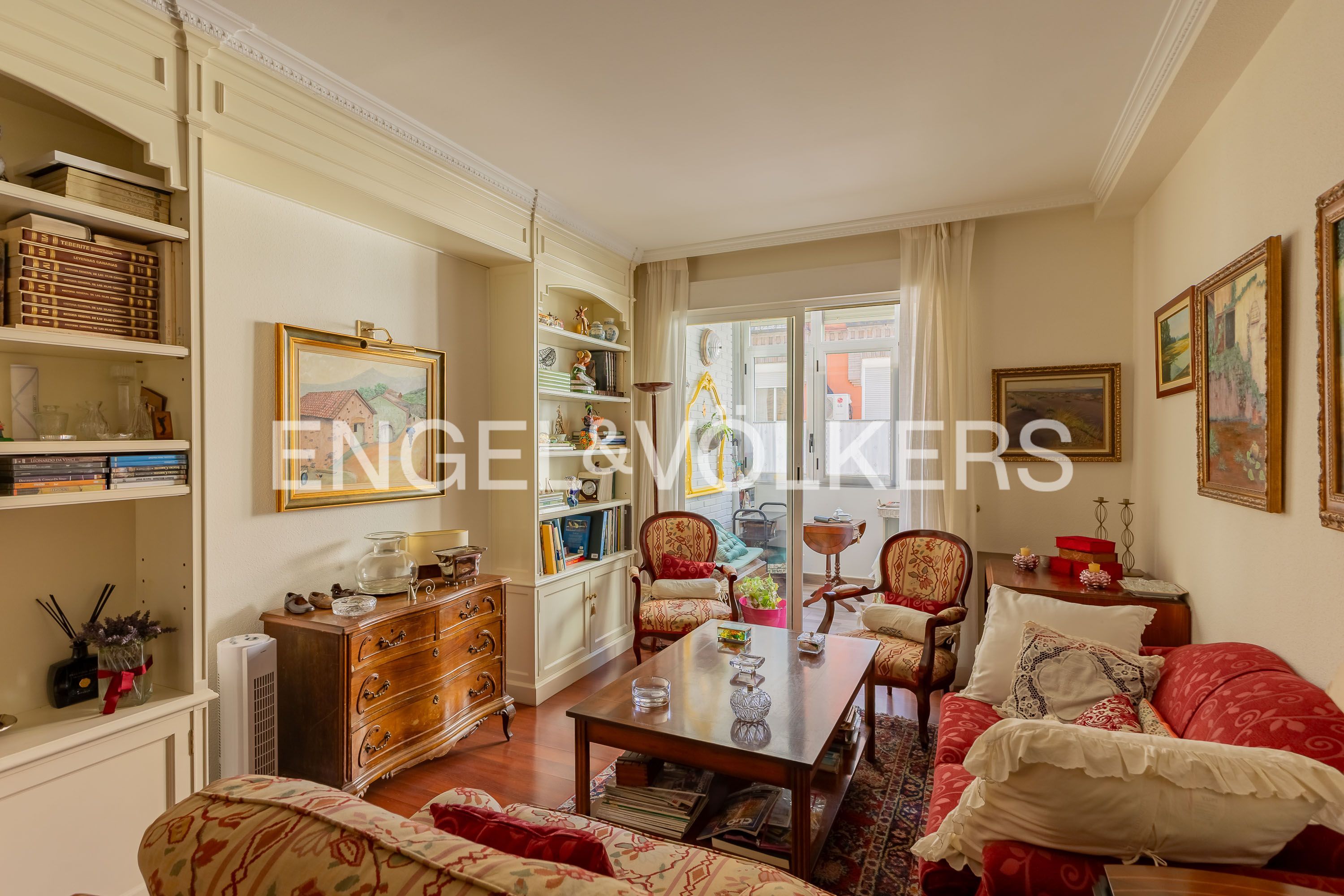 Wohnzimmer von Wohnung zum Verkauf in  Madrid Capital mit Heizung und Terrasse