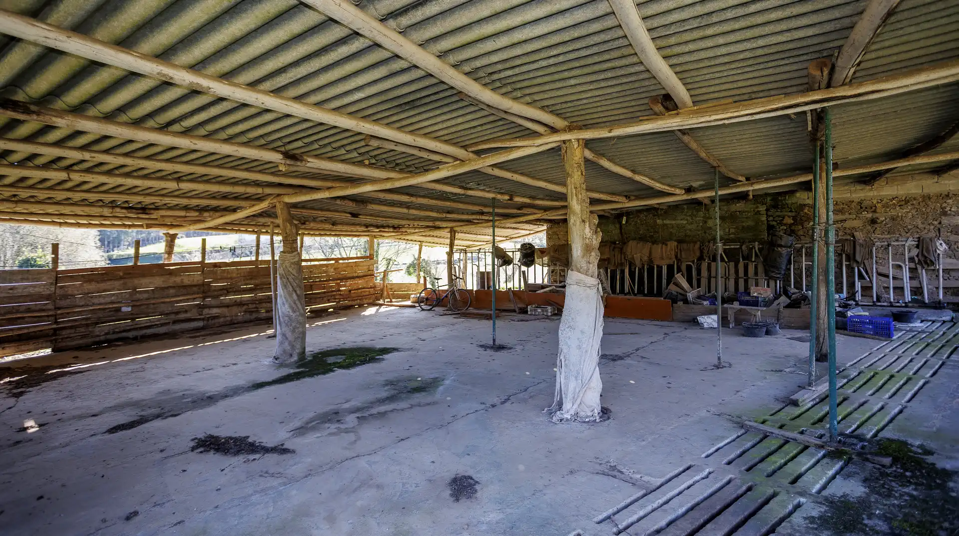 Locale commerciale in vendita a Abegondo, imagen 2