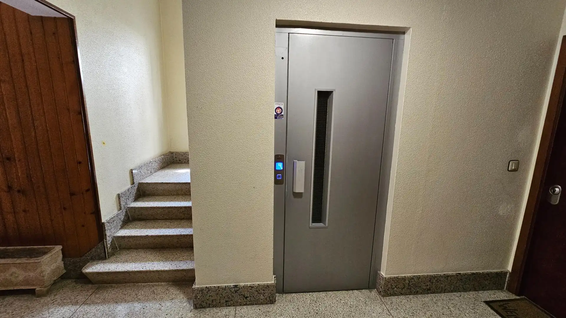 Piso en venta en Cambre 