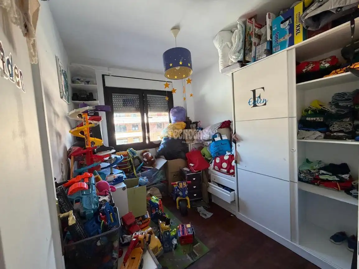 Habitación de Piso en venta en Castro-Urdiales con Piscina comunitaria