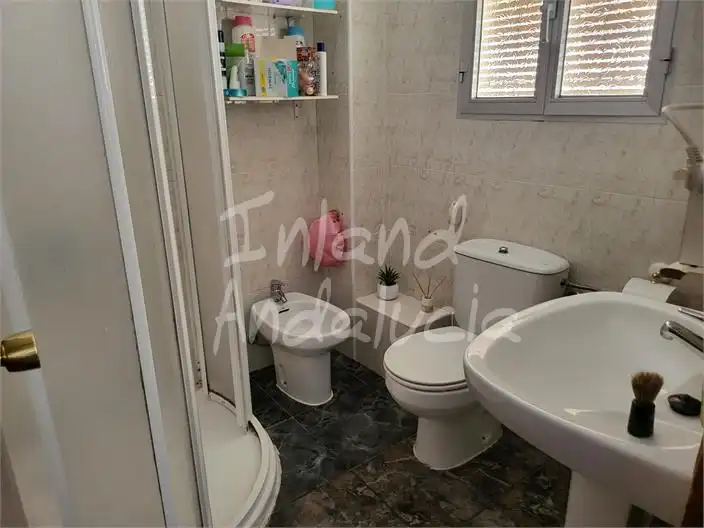Bany de Casa adosada en venda en Antequera