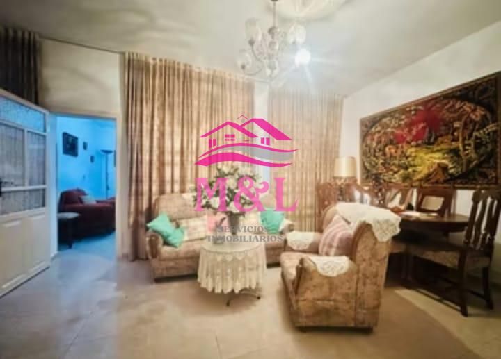 Sala d'estar de Pis en venda en Mérida amb Aire condicionat, Terrassa i Traster