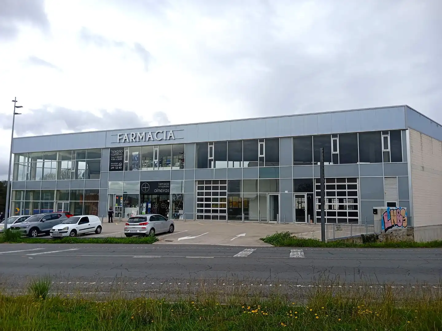 Local de lloguer en Centro de Culleredo