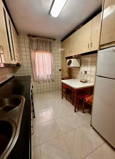Küche von Wohnung zum Verkauf in Navaleno mit Heizung, Parkett und Möbliert