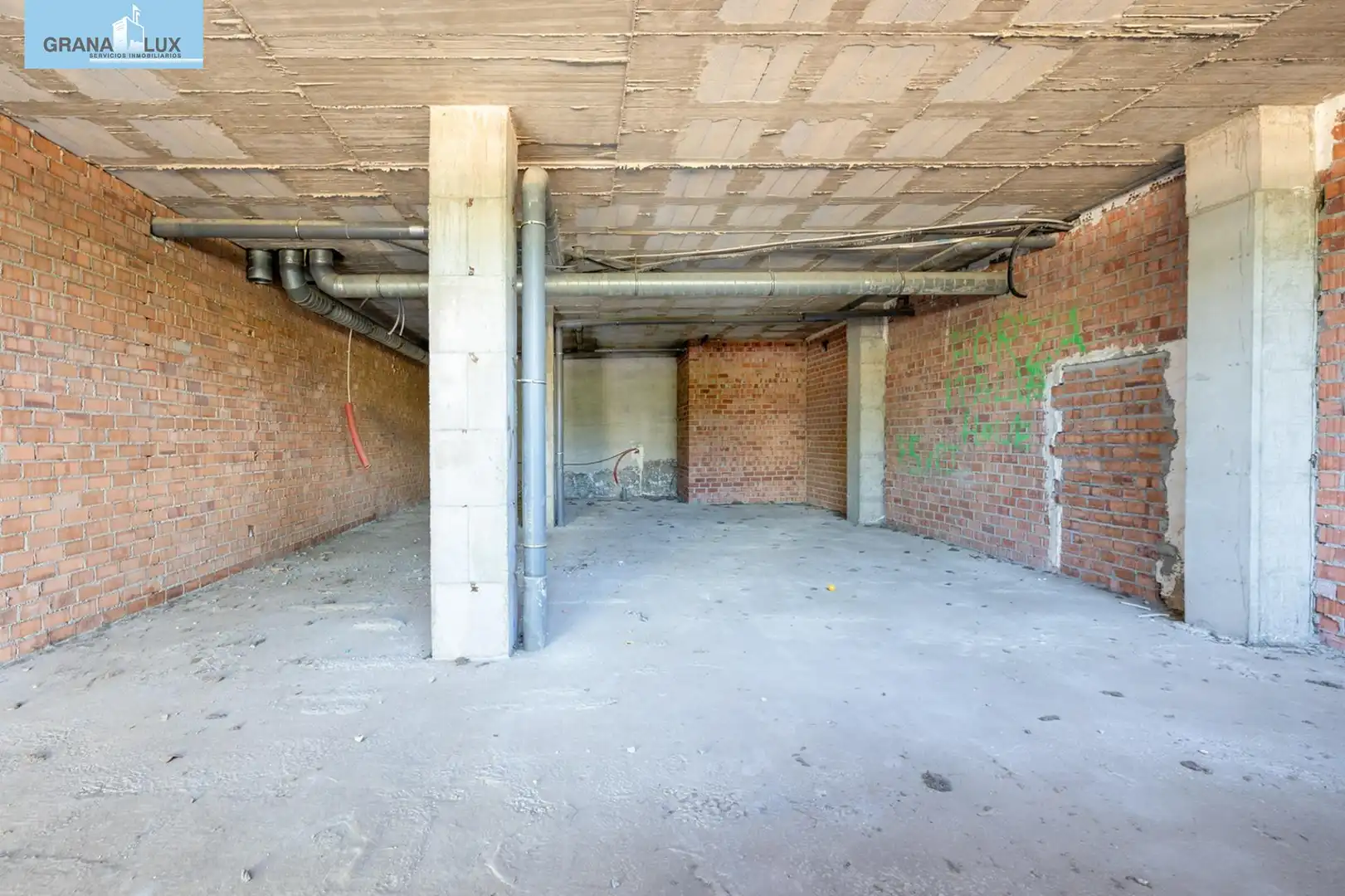 Local en venta en Plaza Catedratica Asunción Linares, 1, Barrio de Zaidín