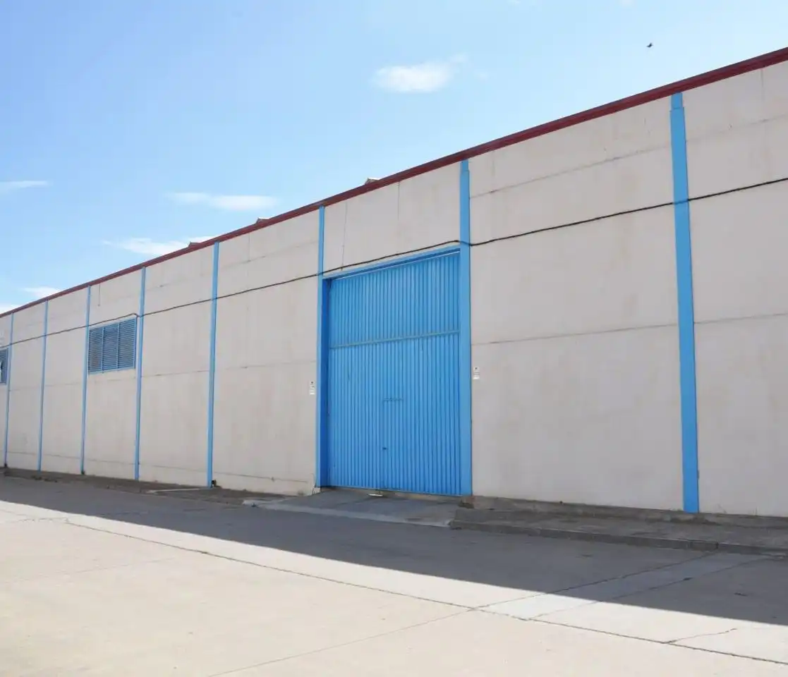 Exterior view of Industrial buildings for sale in Campo de Criptana