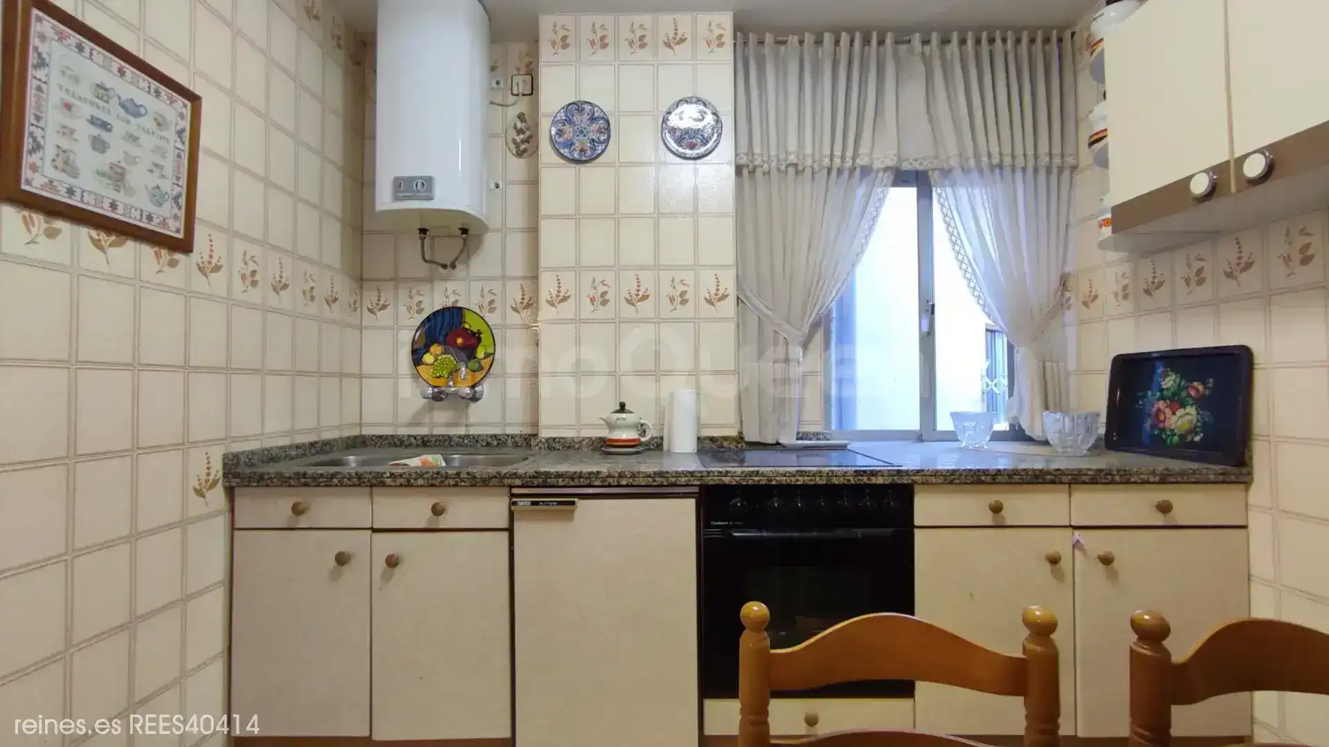 Cuina de Pis en venda en Mieres (Asturias) amb Moblat