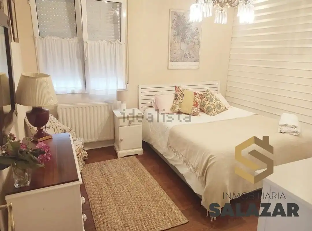 Bedroom of Flat for rent in Getxo   with Heating