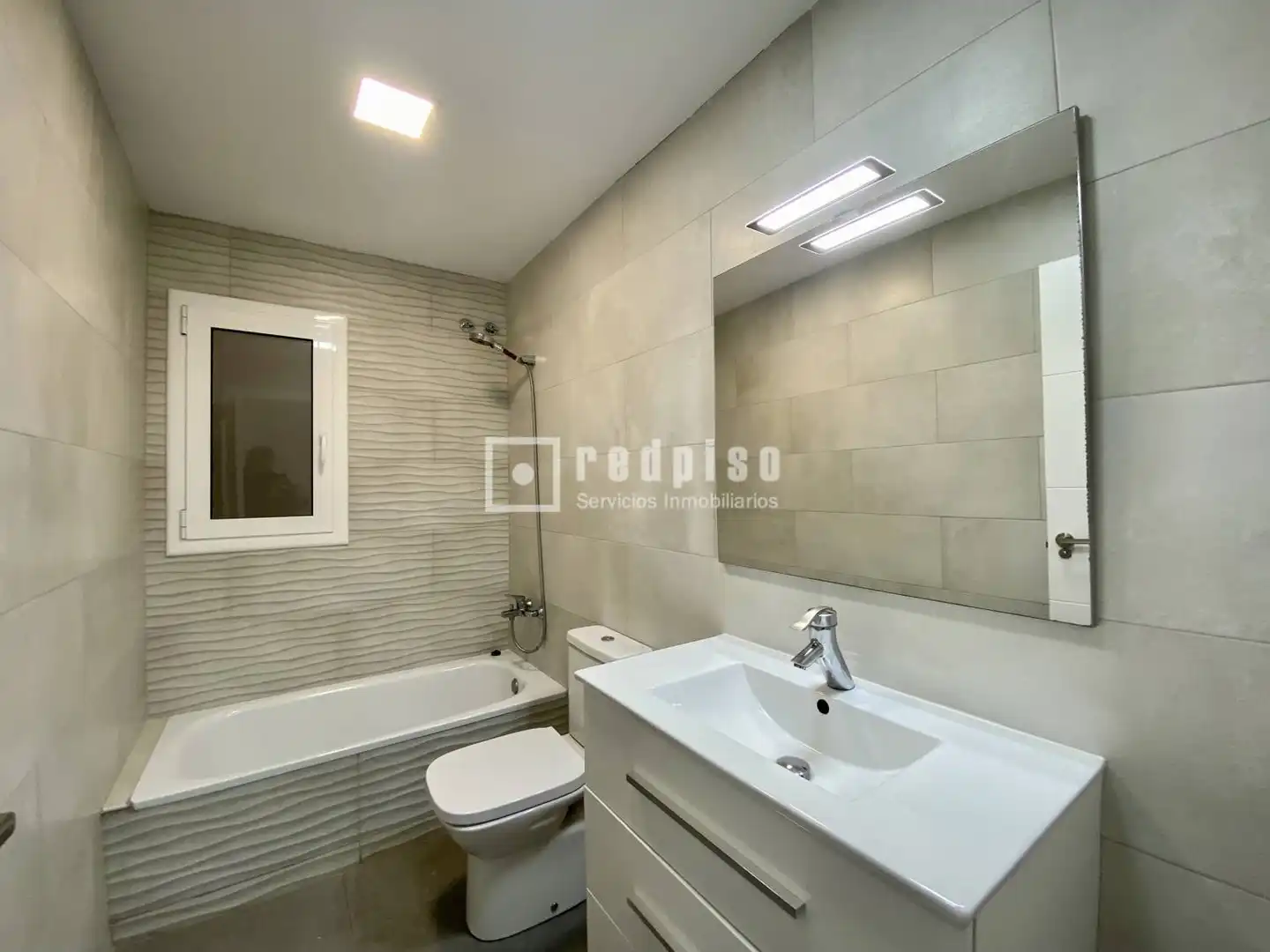 Baño de Piso en venta en Barcelona con Terraza