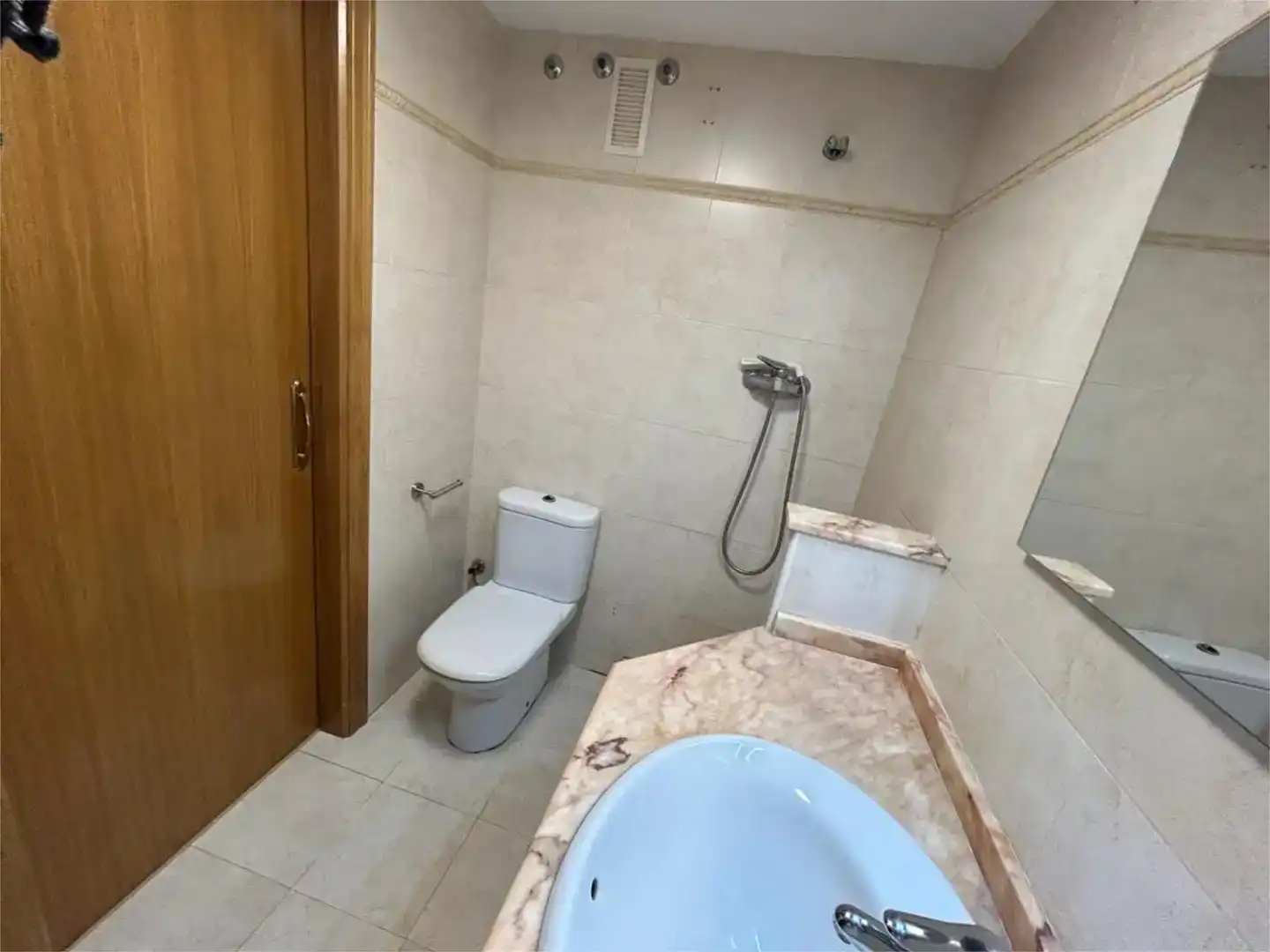 Bany de Apartament de lloguer en Castellón de la Plana / Castelló de la Plana amb Aire condicionat, Parquet i Traster