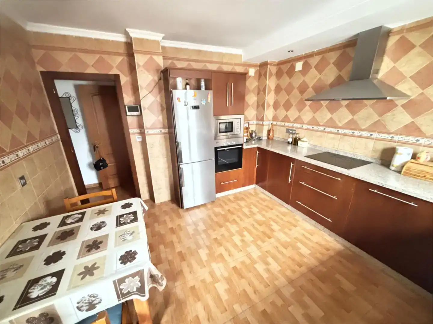 Cocina de Piso en venta en Yunquera con Trastero, Amueblado y Horno