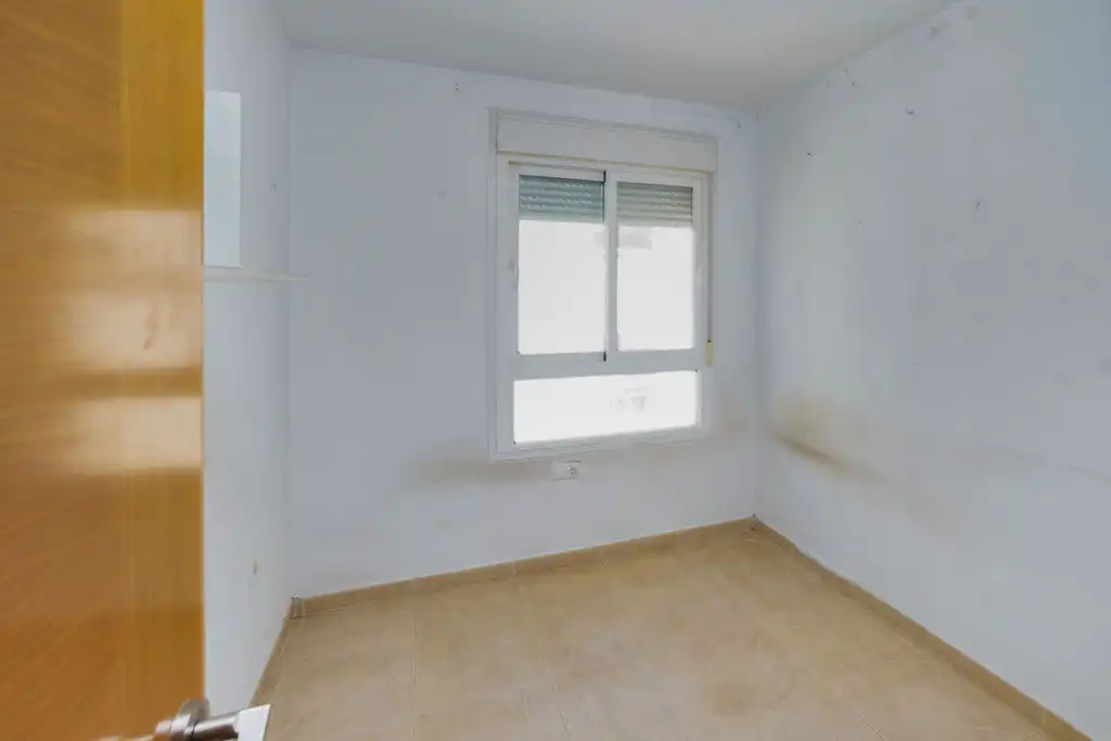 Habitación de Piso en venta en Alicante / Alacant con Trastero