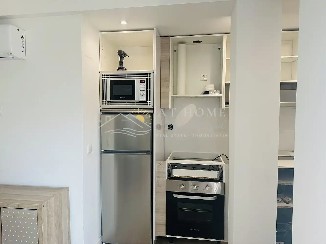 Cuina de Apartament en venda en Nerja amb Terrassa, Piscina i Forn
