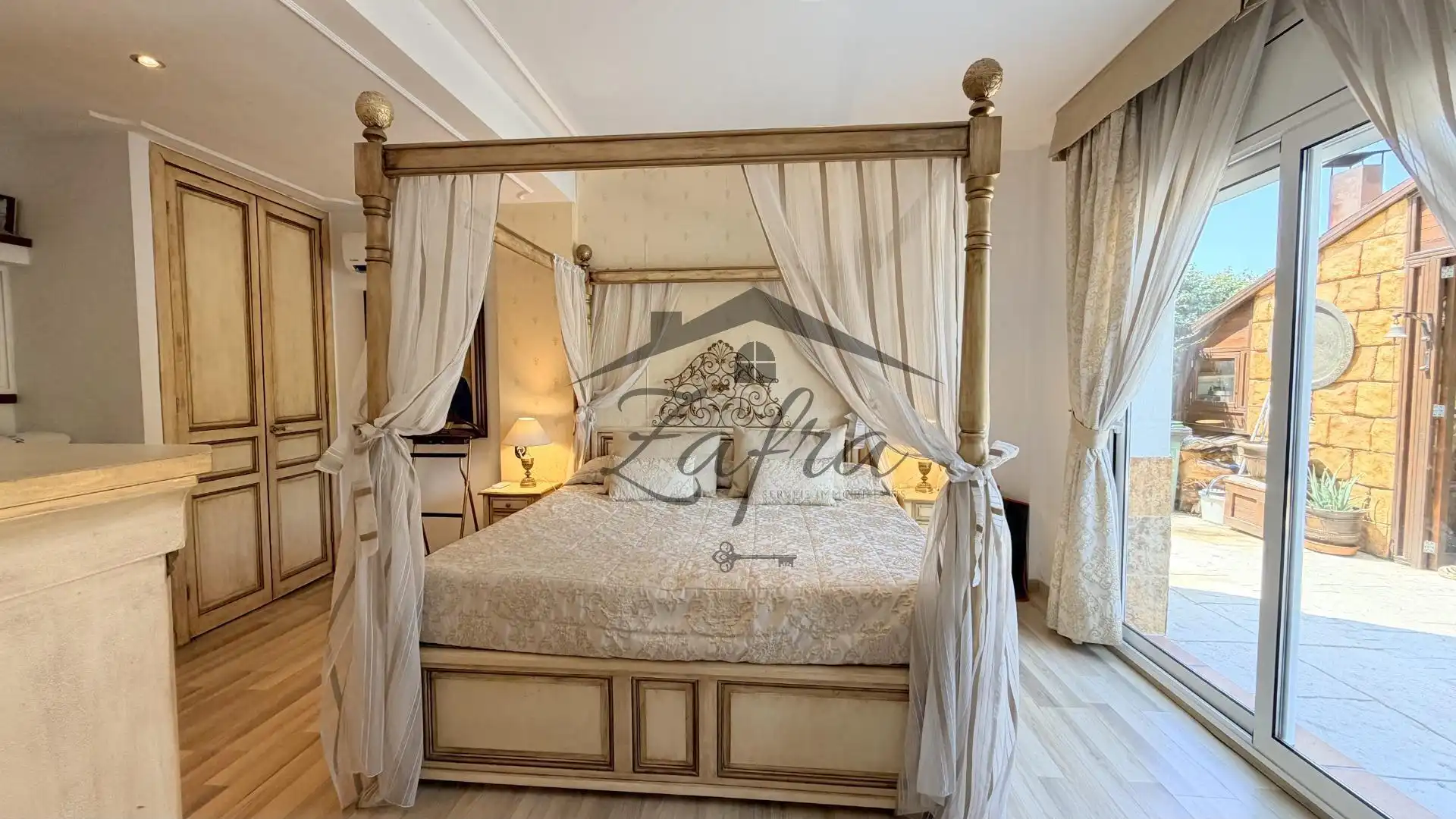 Casa con balcón en venta en Carrer Carrer Montjuïc, imagen 12