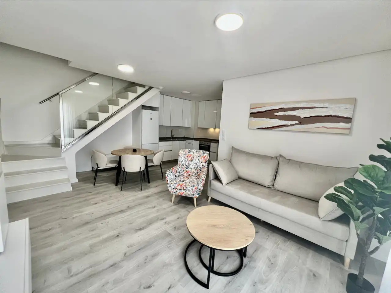 Sala de estar de Ático en venta en Orihuela con Calefacción, Terraza y Trastero