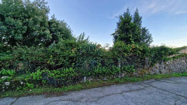 Casa-chalet en Venta en Rubiáns