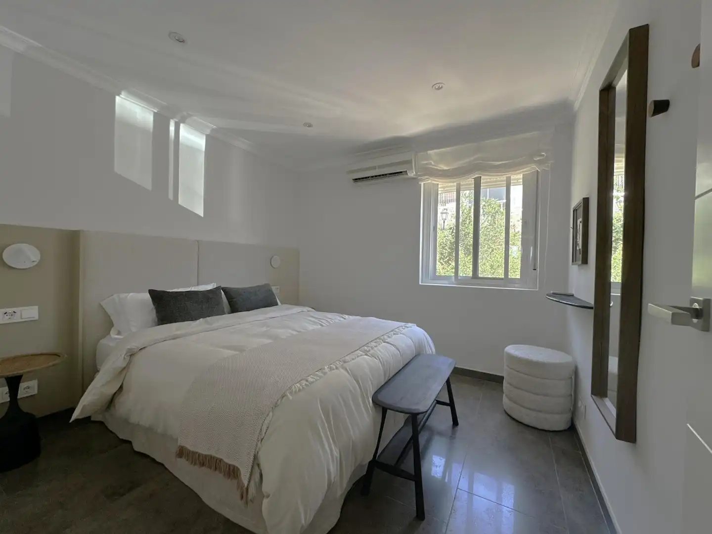 Bedroom of Flat for sale in Fuengirola