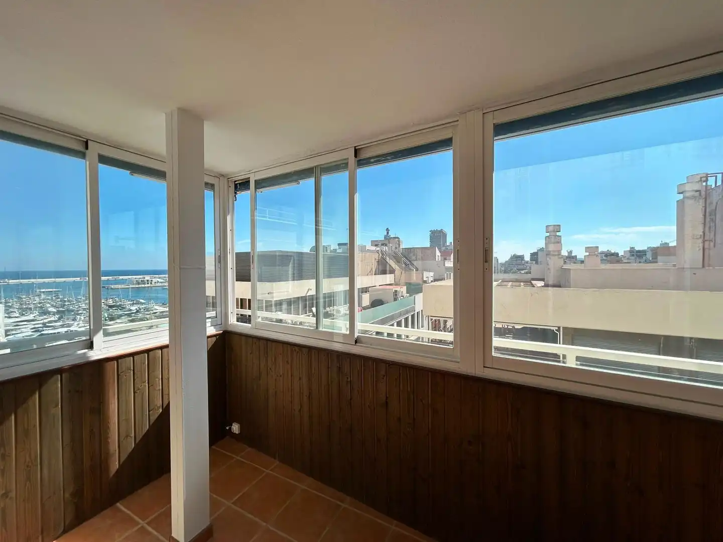 Terrassa de Àtic de lloguer en Alicante / Alacant amb Aire condicionat, Calefacció i Terrassa