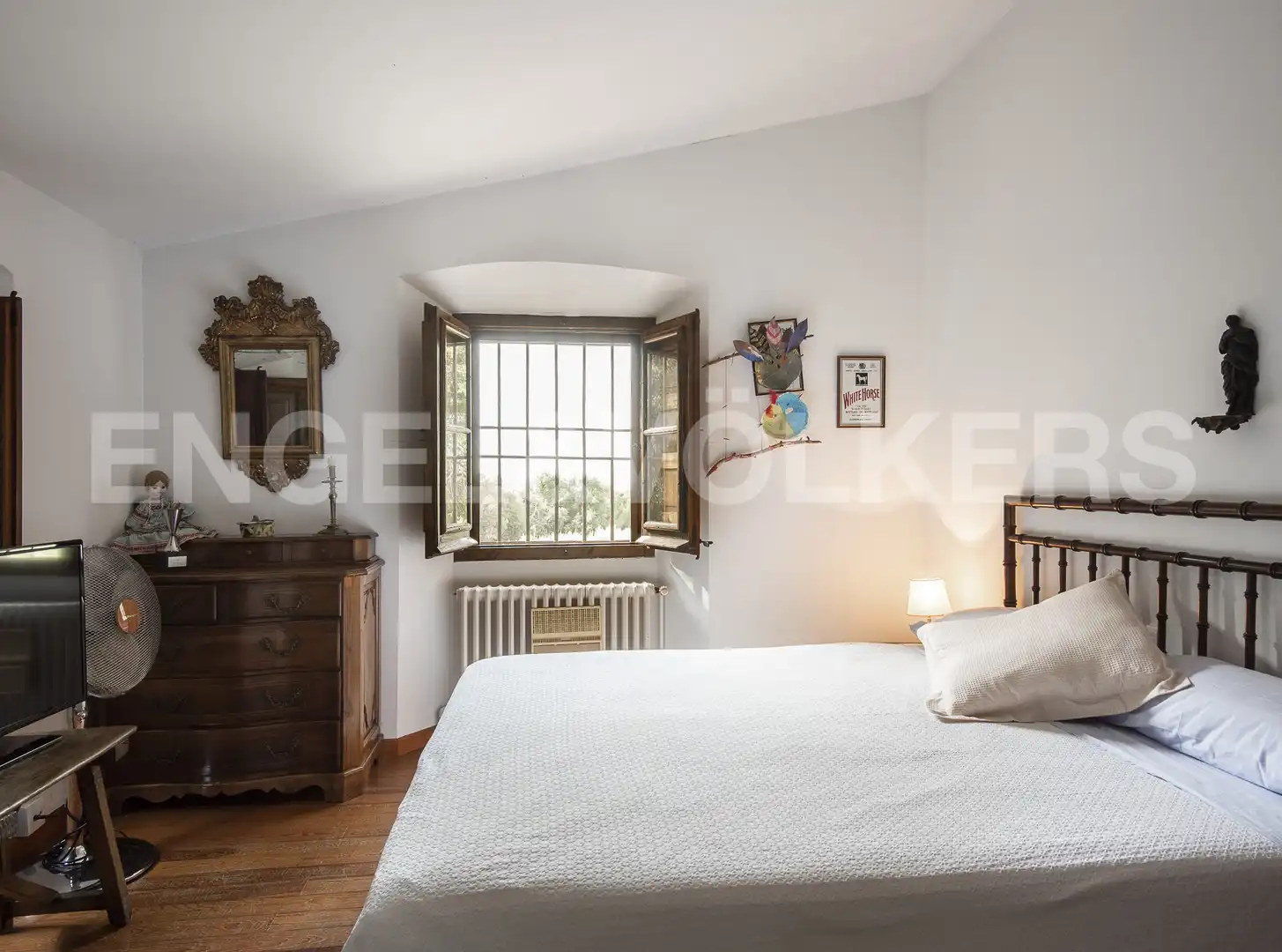 Schlafzimmer von Country house zum Verkauf in La Garriga mit Heizung und Schwimmbad