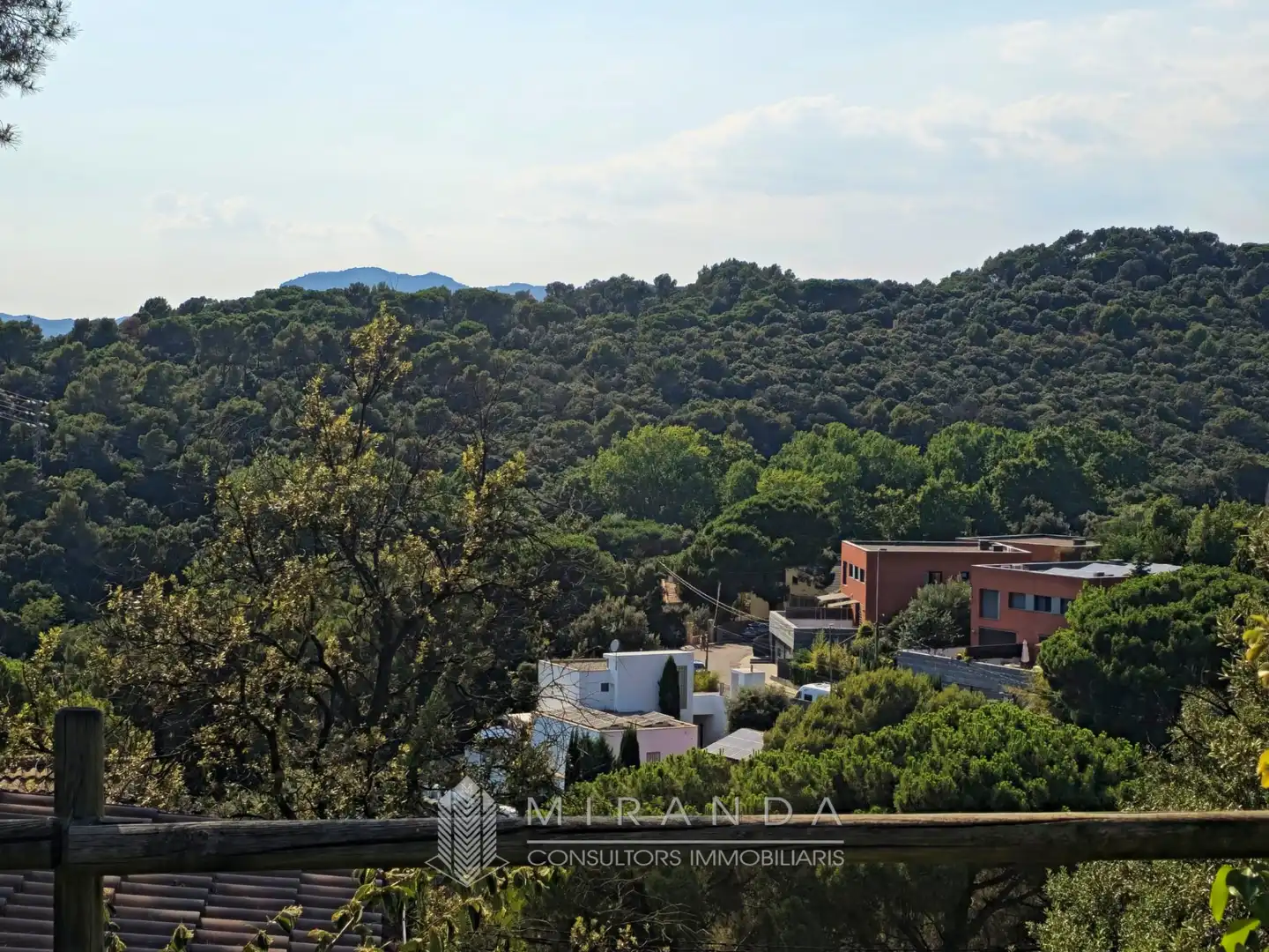 Vista exterior de Casa o xalet en venda en L'Ametlla del Vallès amb Calefacció, Jardí privat i Terrassa