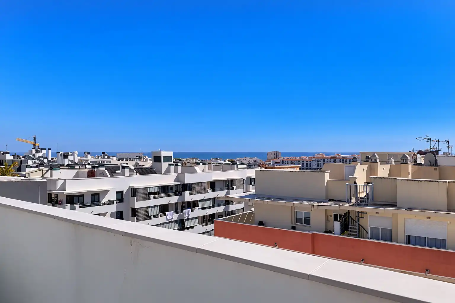 Àtic amb piscina en venda a Estepona Pueblo, imagen 48