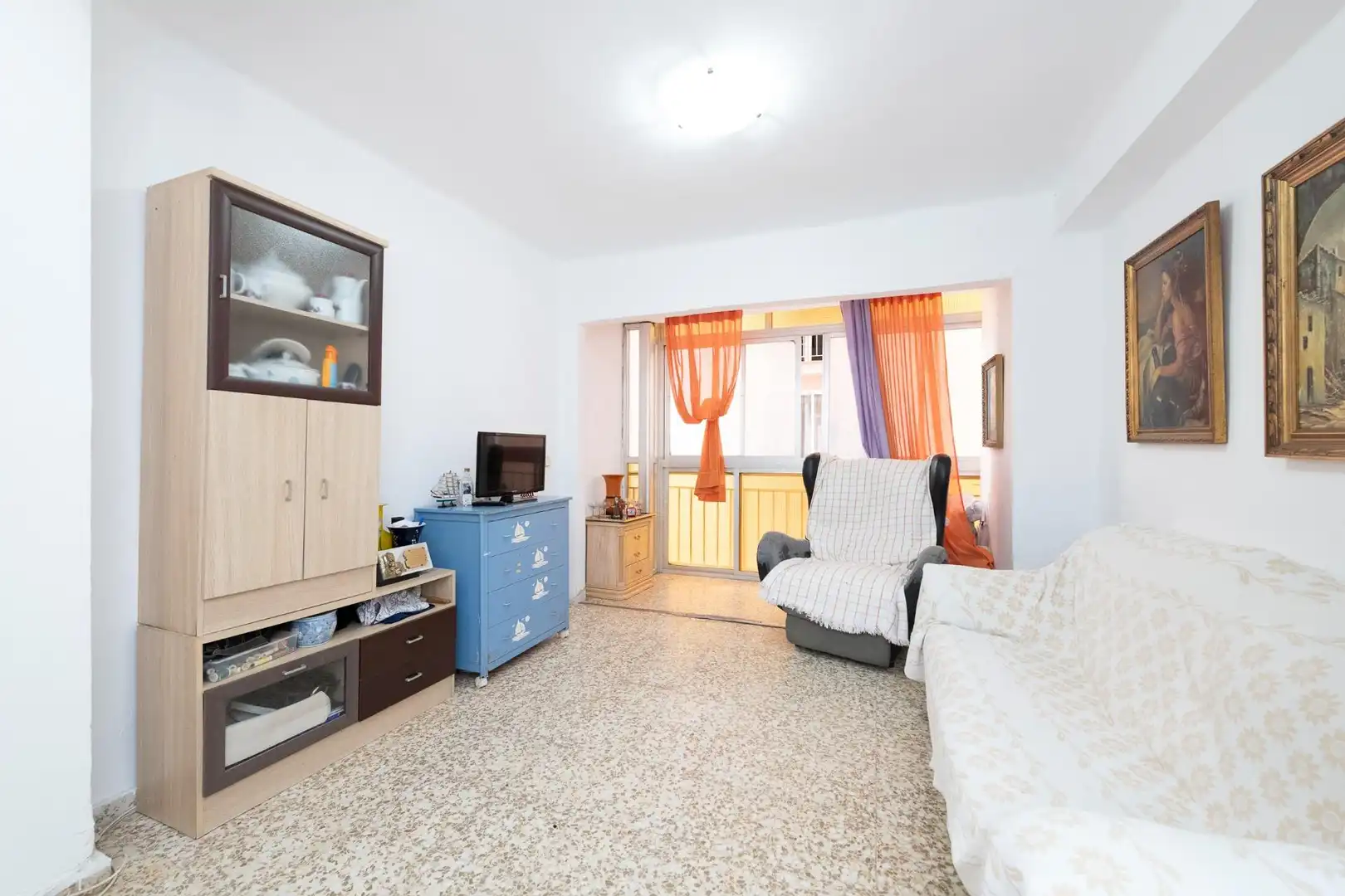 Pis en venda a Calle Conde de Cienfuegos, La Victoria