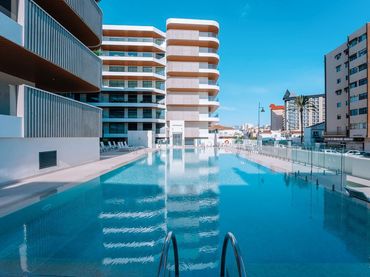 Appartement avec piscine à vendre à Avenida Santa Amalia 17