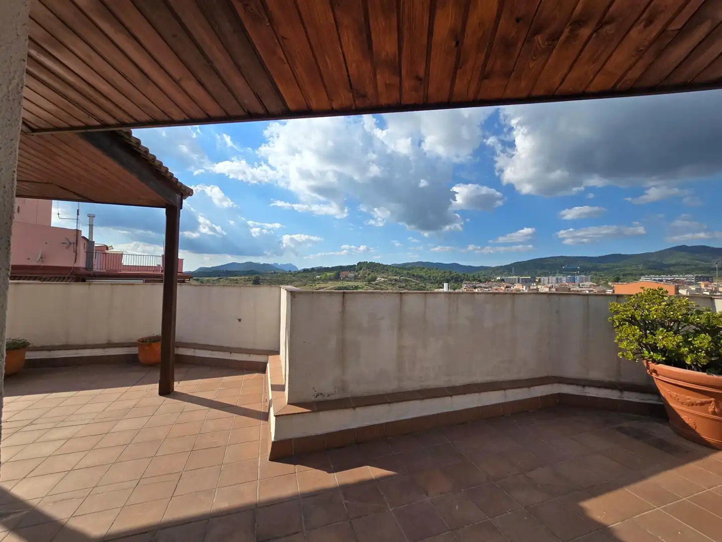 Terraza de Ático en venta en Terrassa con Calefacción, Terraza y Alarma