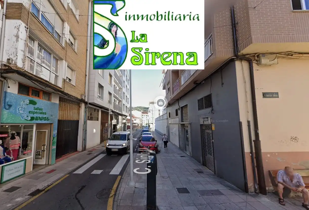 Vista exterior de Pis en venda en Castro-Urdiales amb Calefacció, Moblat i Forn