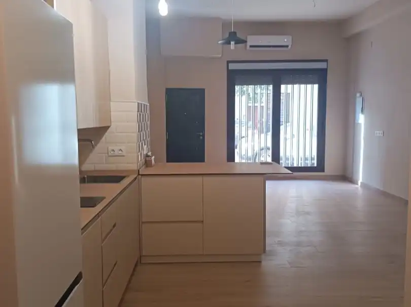 Cuina de Apartament de lloguer en Córdoba amb Aire condicionat, Calefacció i Moblat