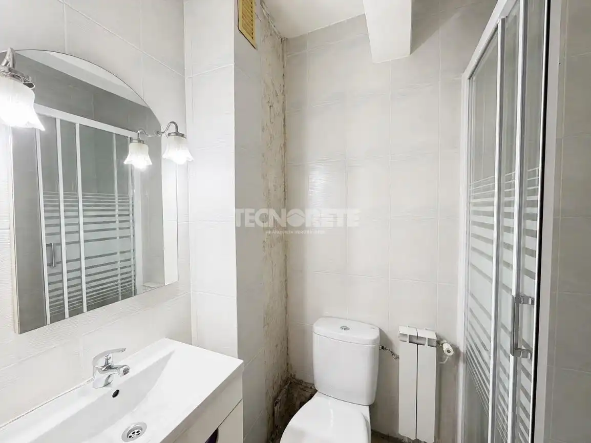 Baño de Piso en venta en Madrid con Calefacción