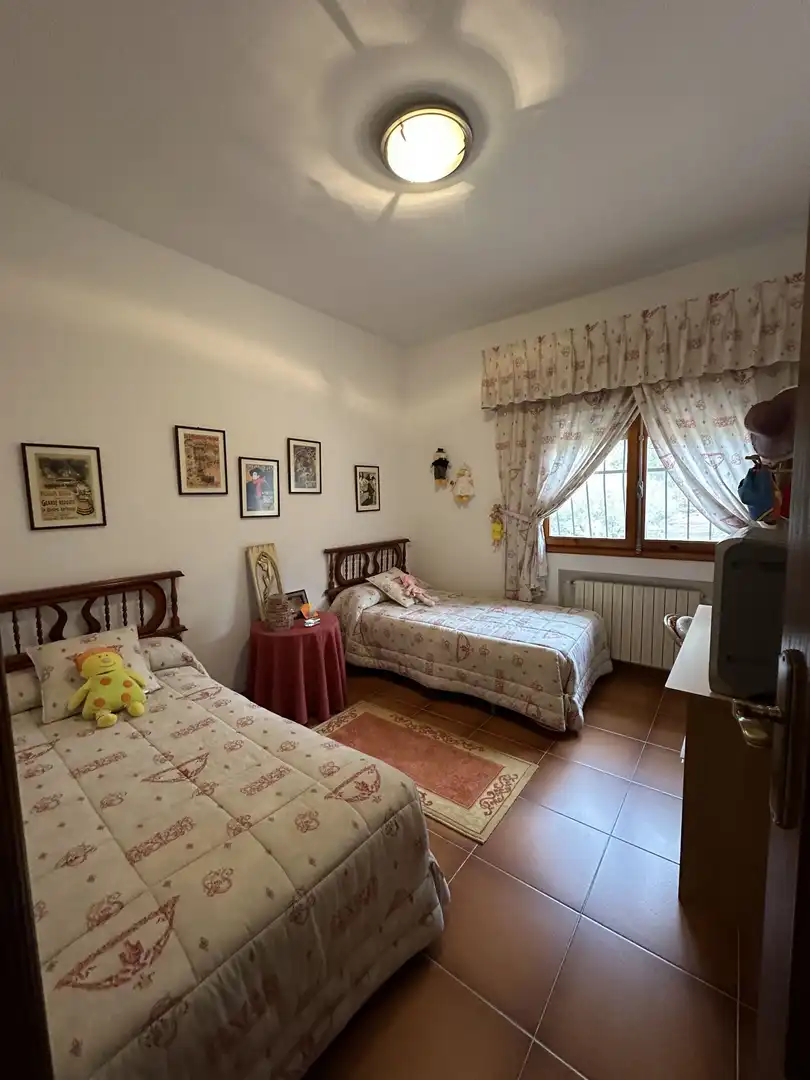 Dormitori de Casa o xalet en venda en Ontinyent amb Aire condicionat, Calefacció i Jardí privat
