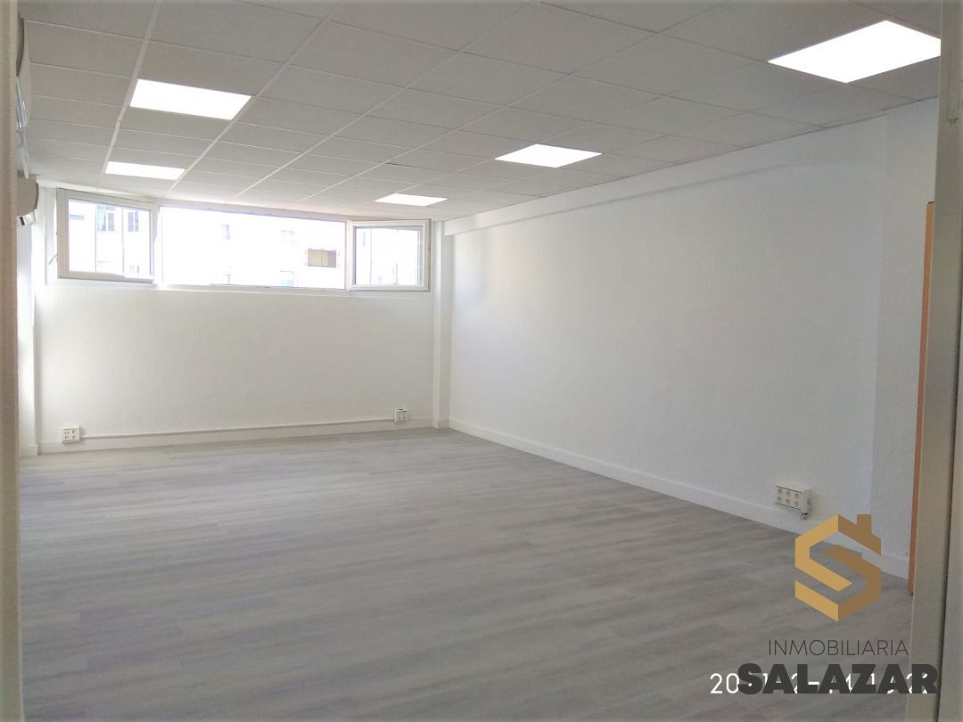 Oficina de alquiler en José María de Escuza Kalea, Sabino Arana - Jesuitas