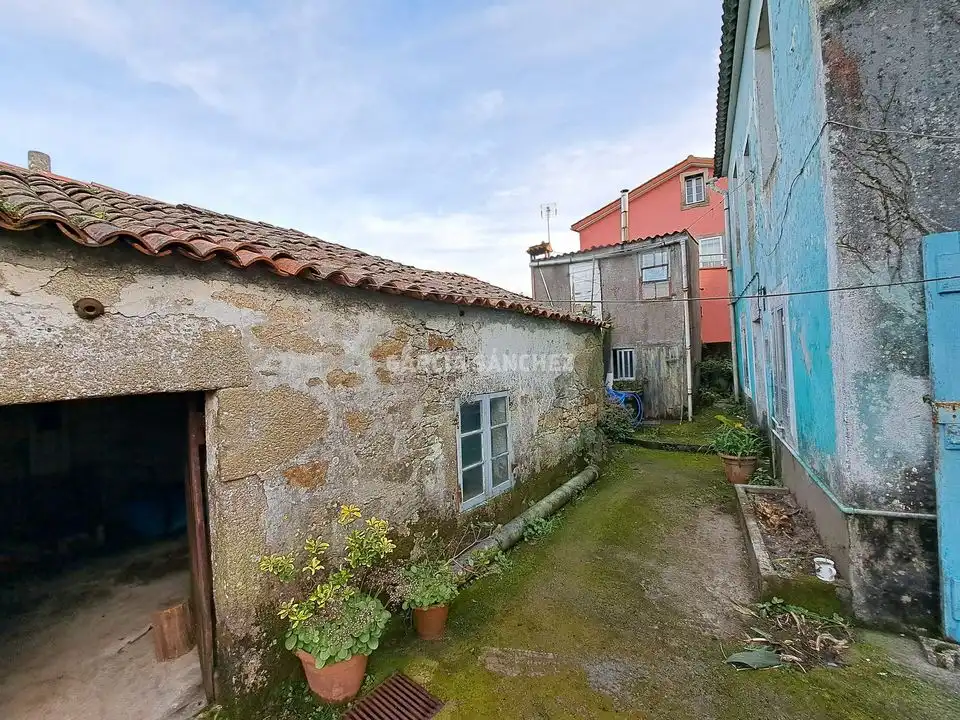 Vista exterior de Casa o xalet en venda en Boiro