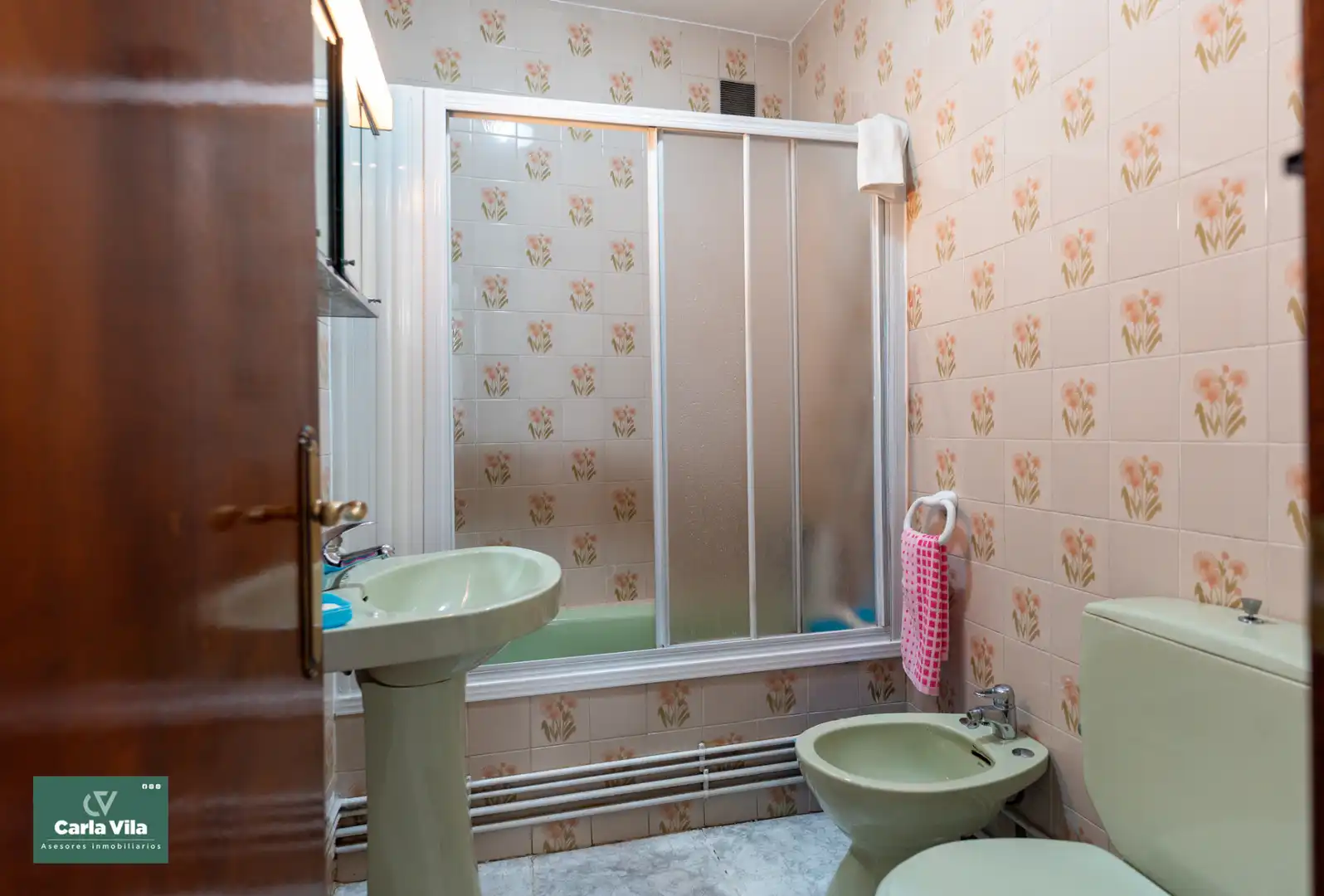 Baño de Piso en venta en Lugo con Calefacción, Parquet y Terraza