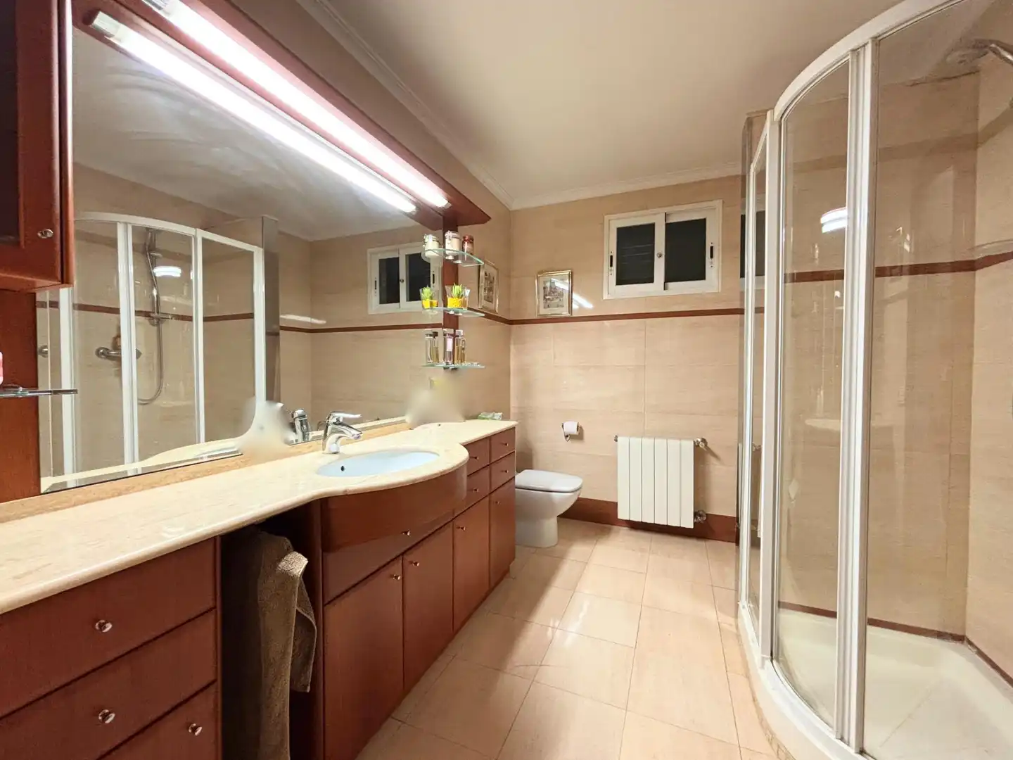 Badezimmer von Haus oder Chalet zum Verkauf in Benidorm mit Klimaanlage, Terrasse und Schwimmbad