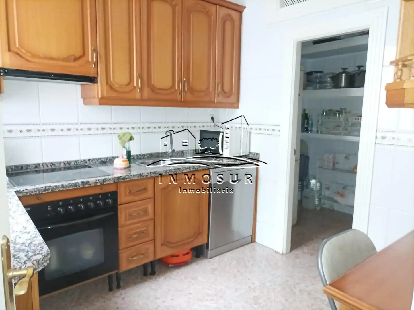 Küche von Wohnung zum Verkauf in Lucena mit Abstellraum