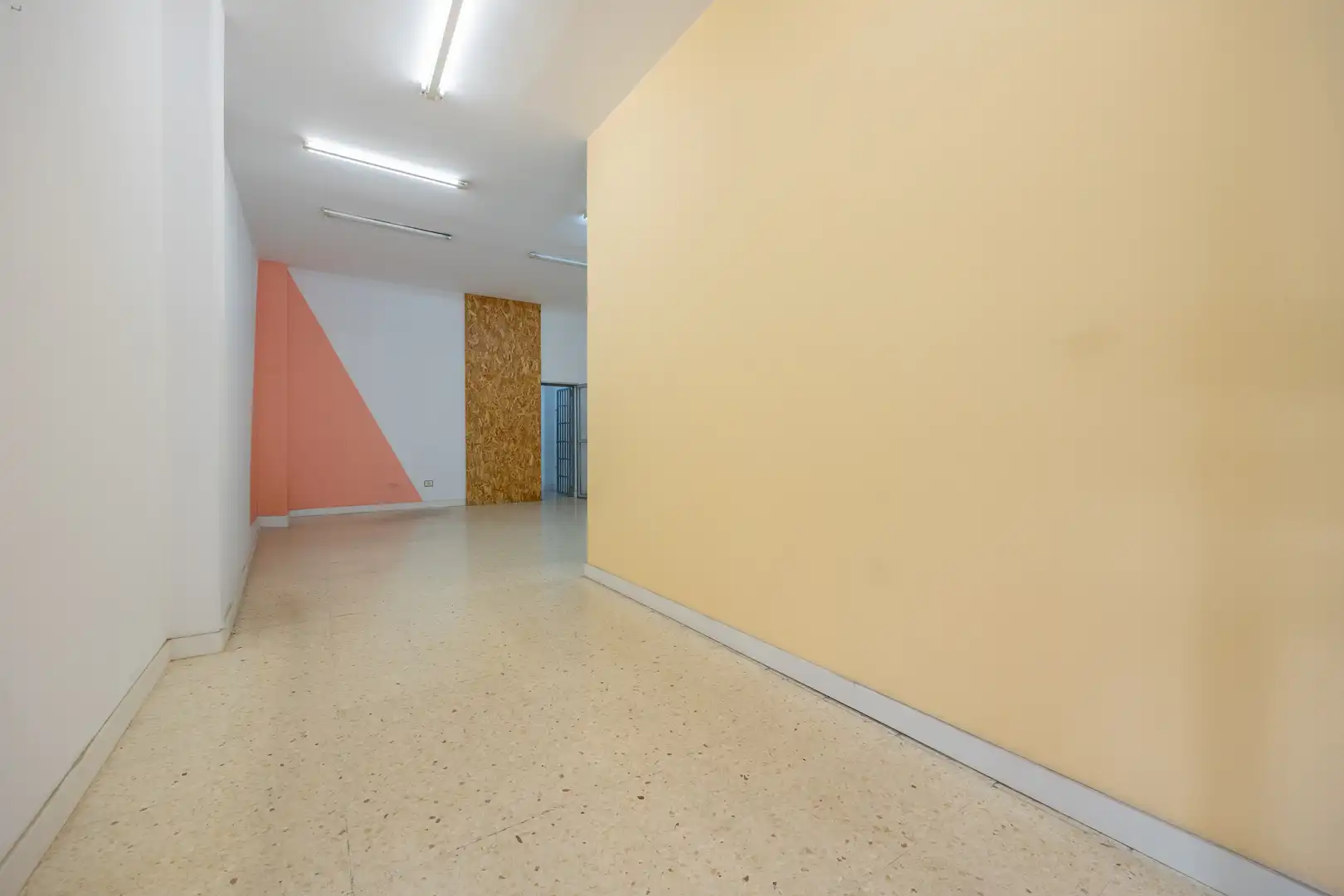 Local comercial en venda a Calle Montevideo 7, imagen 4