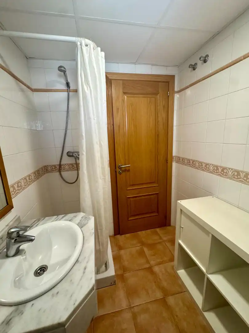 Piso de alquiler en Martín Carpena - Torre del Río