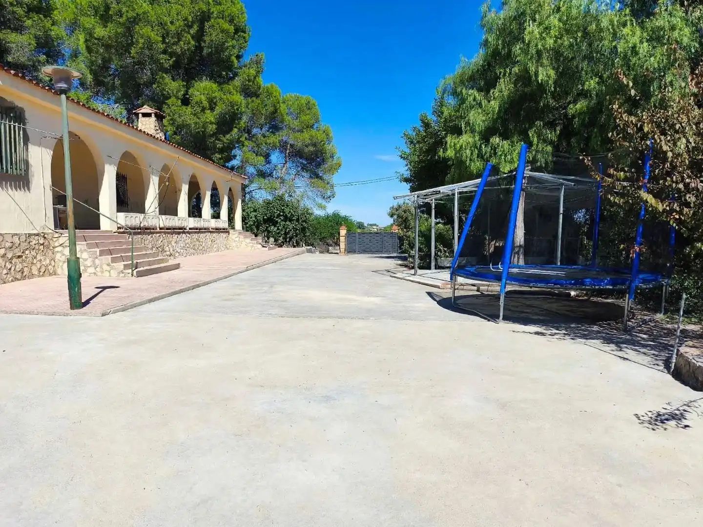Detached house with garden for sale in Plaça Numero 4 358, imagen 2