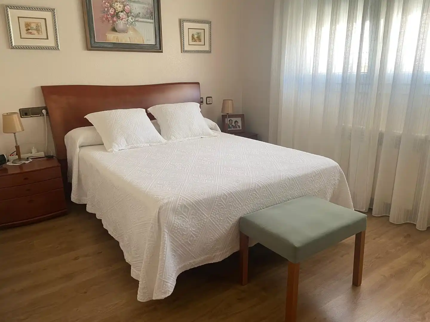Habitación de Casa adosada en venta en Cartagena con Aire acondicionado, Jardín privado y Jacuzzi