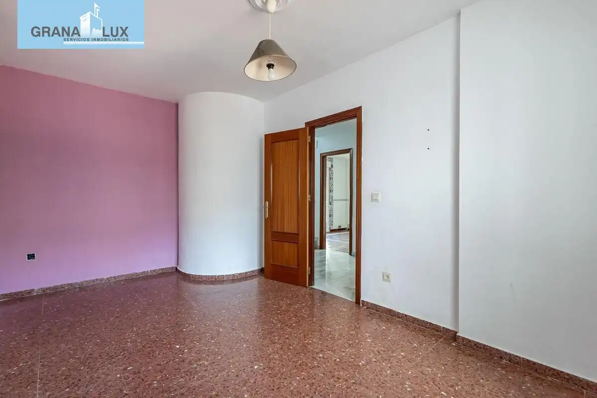 Reihenhaus zum Verkauf in Calle de Checoslovaquia, imagen 11